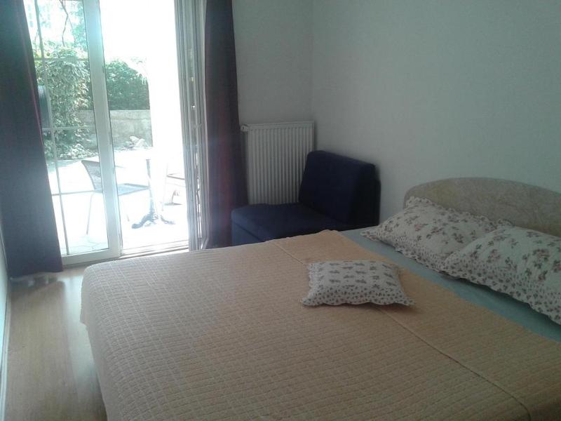 One-Bedroom Apartment with Terrace image 3