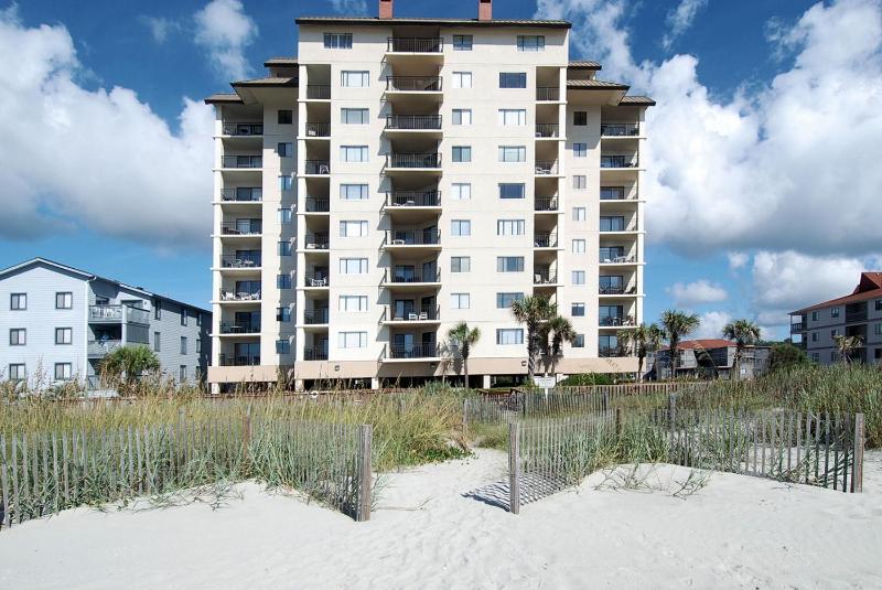 Four-Bedroom Apartment image 3