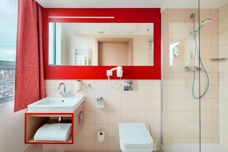 Superior Single Room image 4