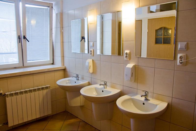 Bed in 6-Bed Dormitory Room with Shared Bathroom image 1
