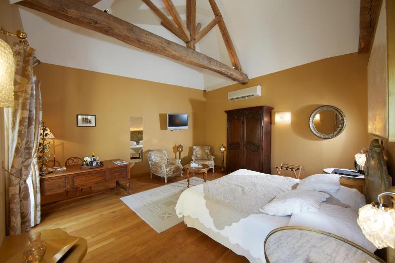 Junior Suite image 1