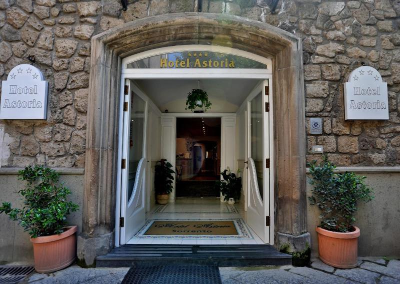 Hotel Astoria Sorrento - image 7