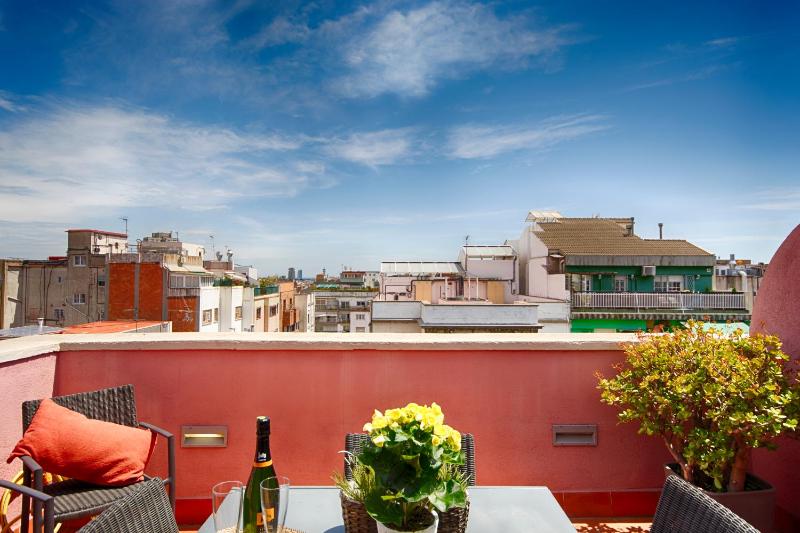  Two-Bedroom Apartment with Terrace image 1