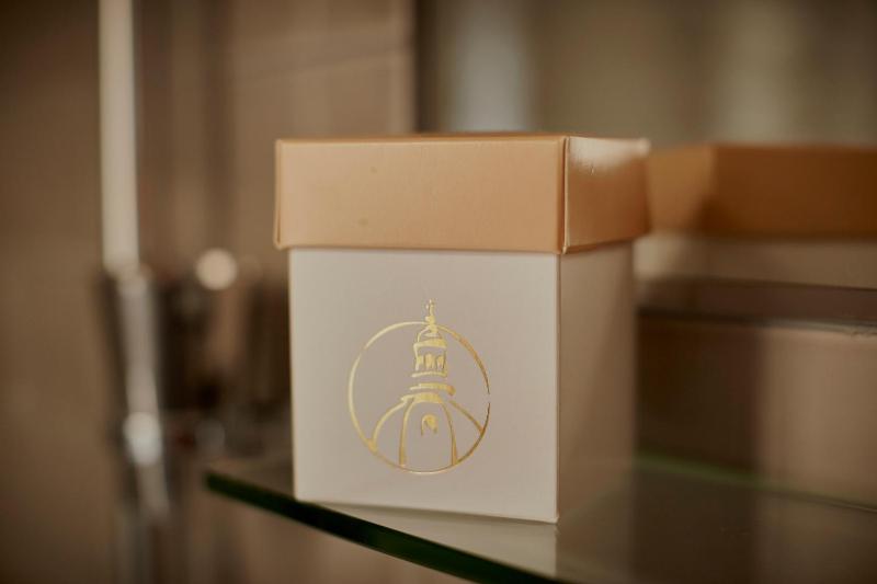 Standard Double or Twin Room image 2