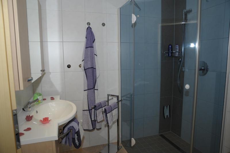 Apartment image 3