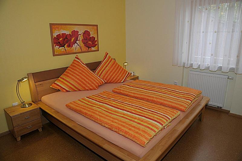 One-Bedroom Apartment image 1