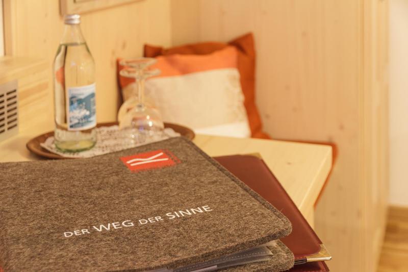 Standard Double Room image 3