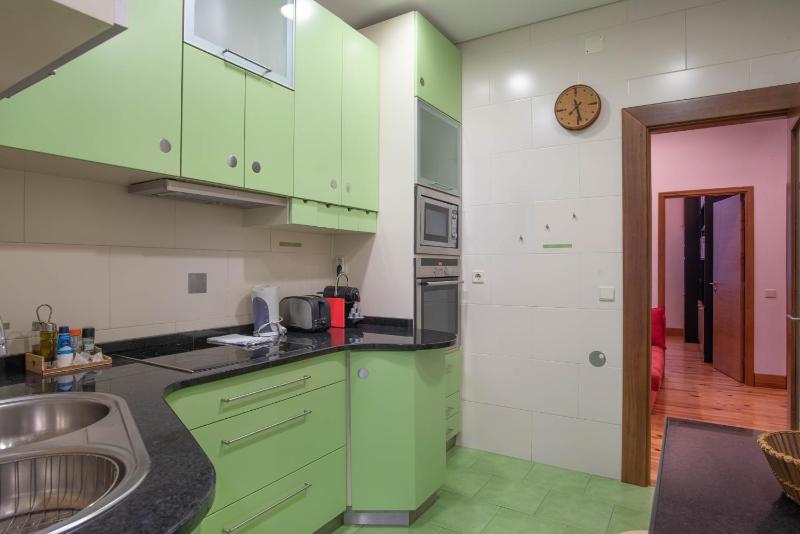Four-Bedroom Apartment image 2