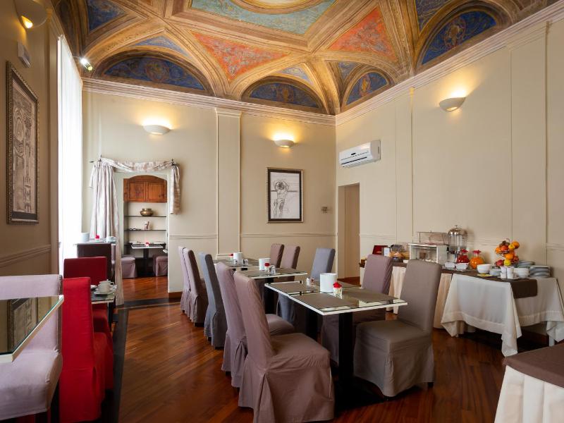 HNN Luxury Suites - image 39