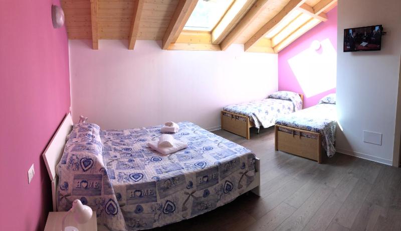 Comfort Quadruple Room image 4