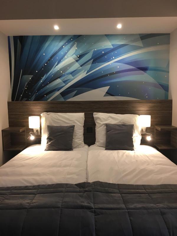 Economy King Room image 2