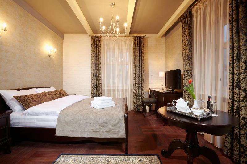 Superior Double Room image 3