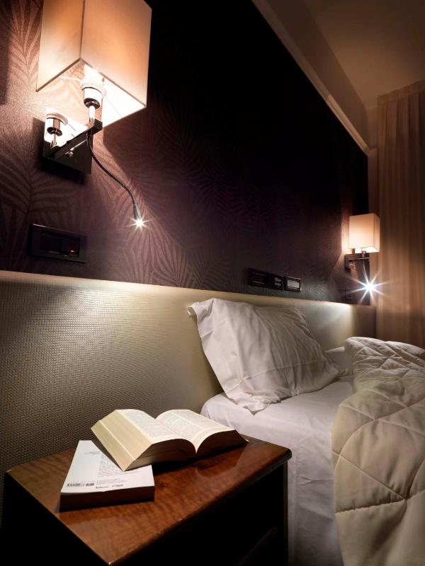 Single Room image 4