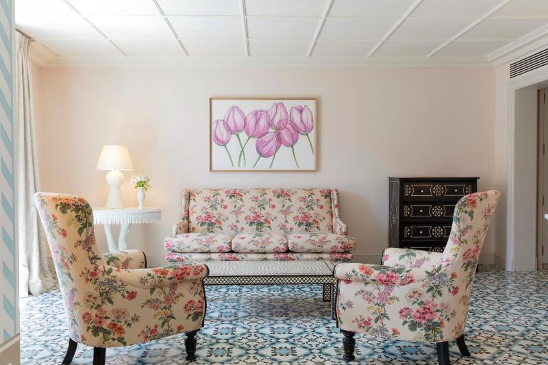Deluxe Junior Suite image 2