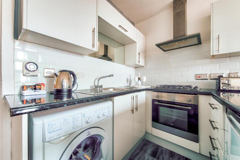 Apartment image 4