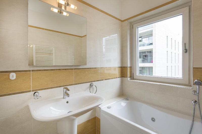 Prestige Apartments by Quokka 360 - Spacious Flats with Private Terraces - image 43