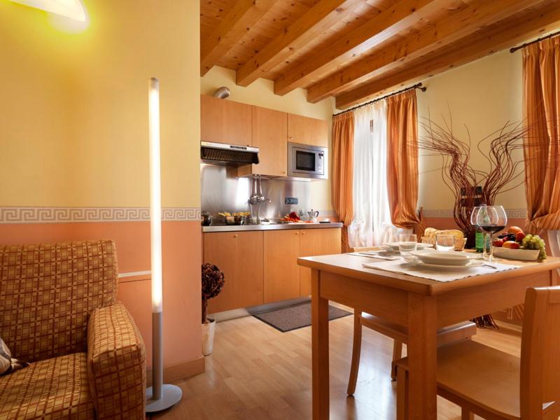 Triple Room image 4