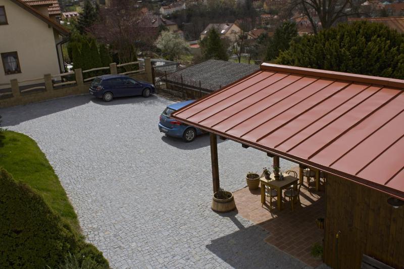 Deluxe Double Room with Castle View, Air Conditioning and free parking image 3