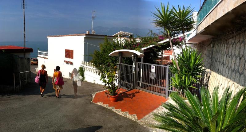 Beach Hotel 14Leoni b&b - image 18