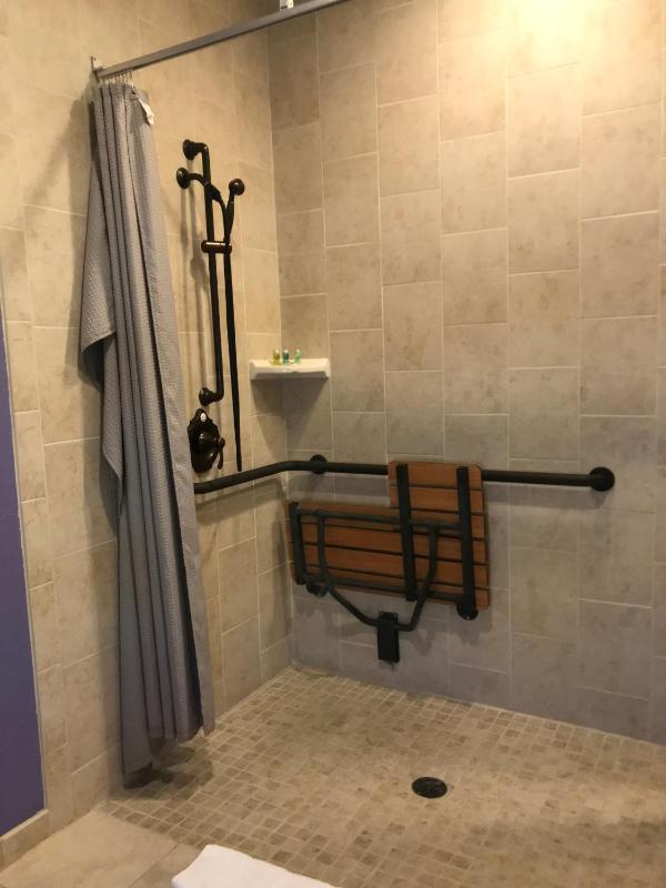 Double Room - Disability Access image 3