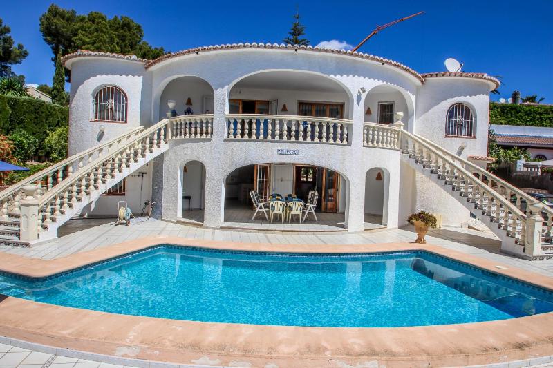 La Perla - sea view villa with private pool in Moraira - image 1