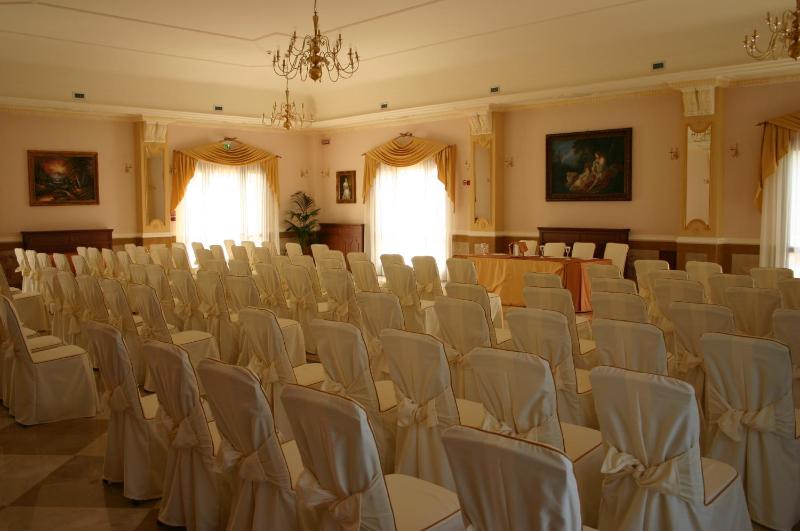 Grand Hotel Palace - image 28