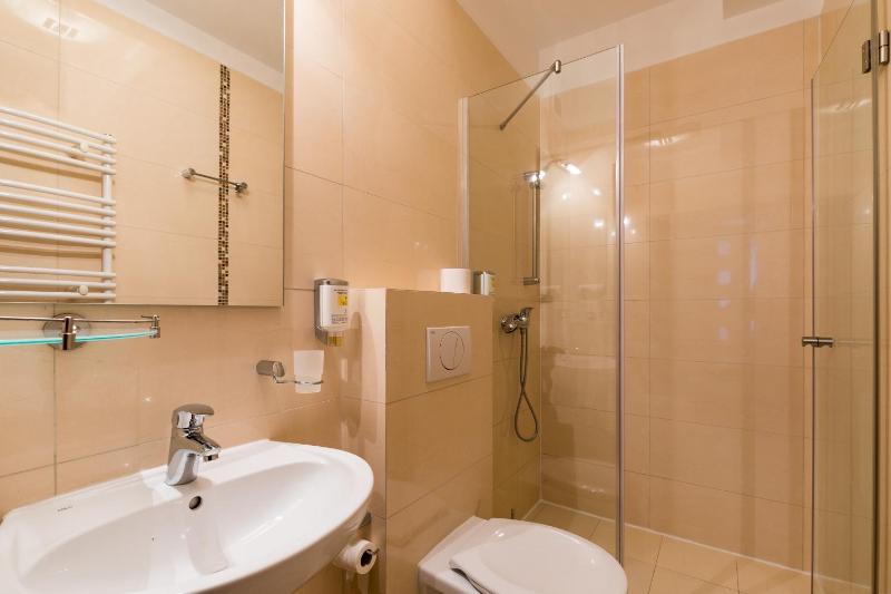 Small Double Room image 1