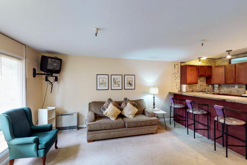 Apartment image 3
