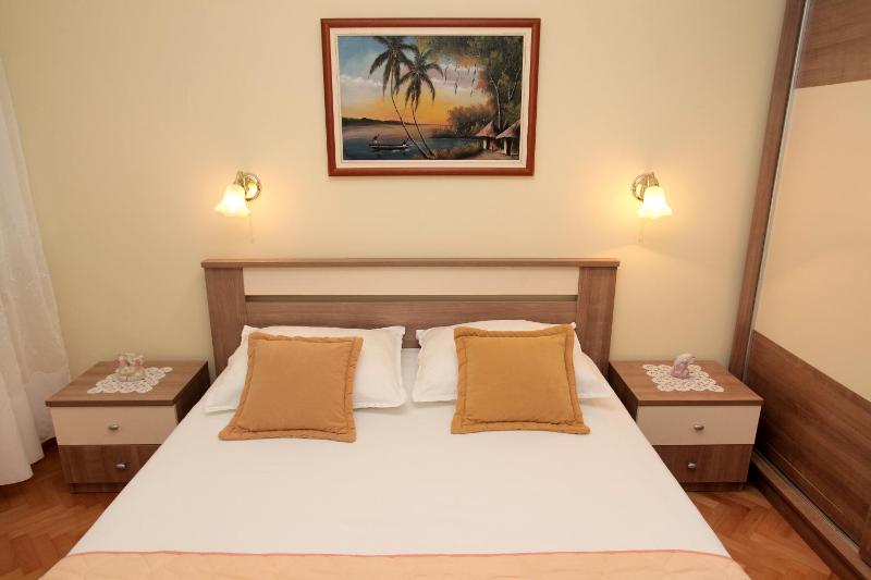 Three-Bedroom Apartment image 4