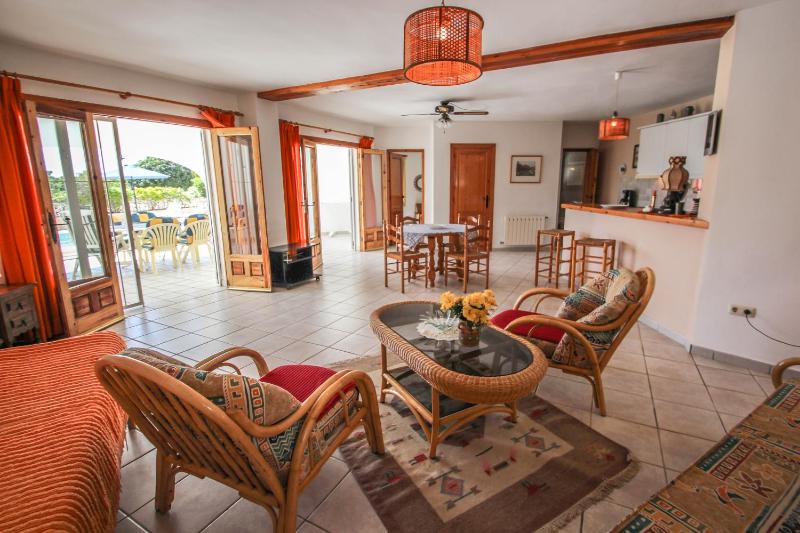 La Perla - sea view villa with private pool in Moraira - image 6