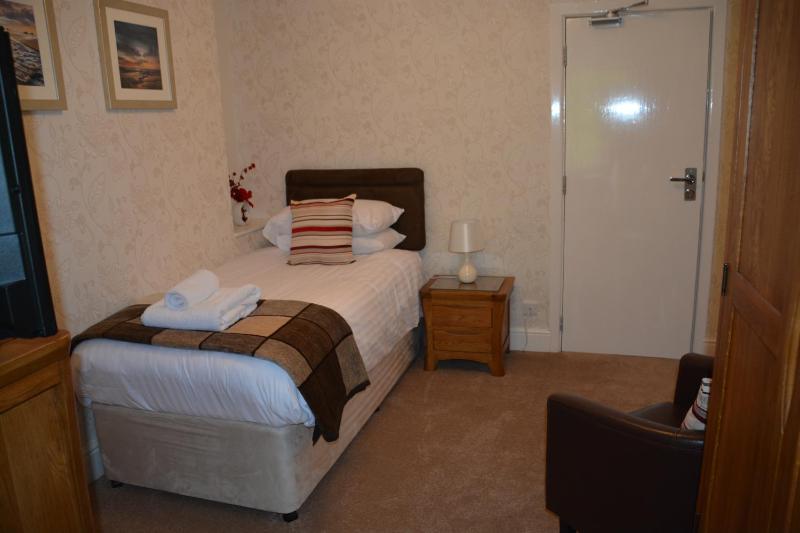 Cotswold House - image 12