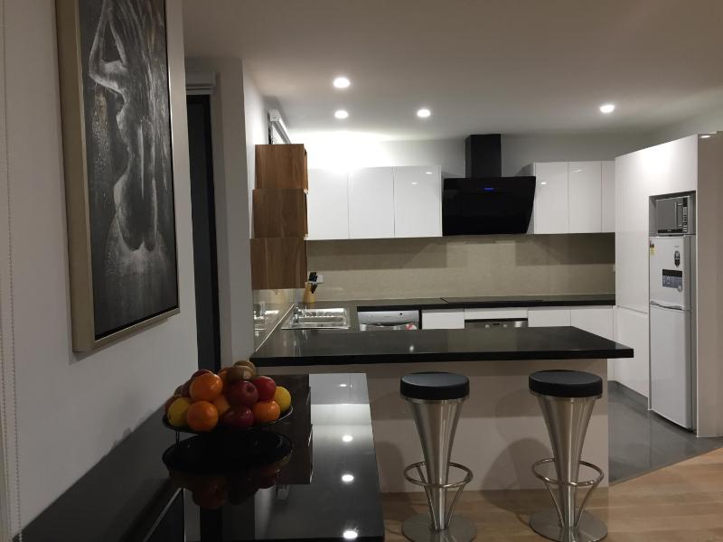 Apartments in Phillip Island Towers - Block C - image 8