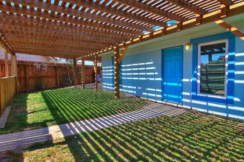 One-Bedroom House image 3