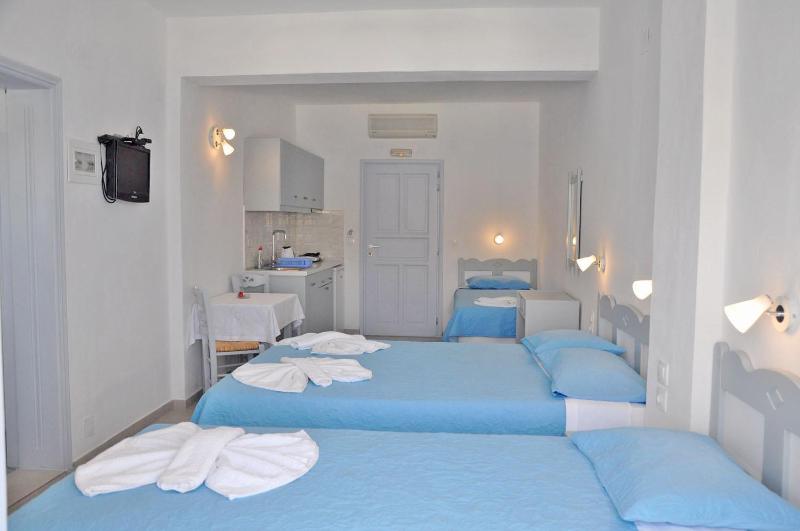 Studio with Sea View image 4