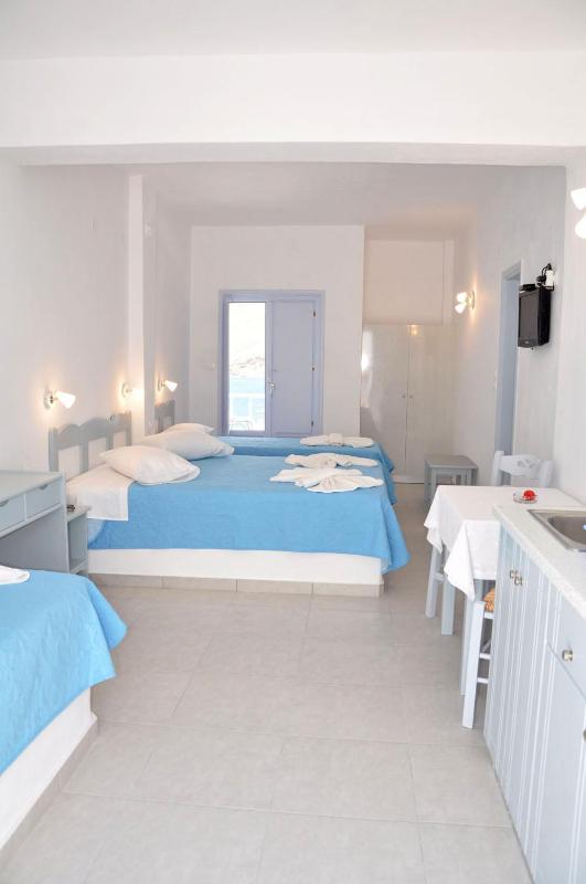 Studio with Sea View image 3