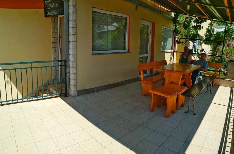 Guest House Julia - image 10