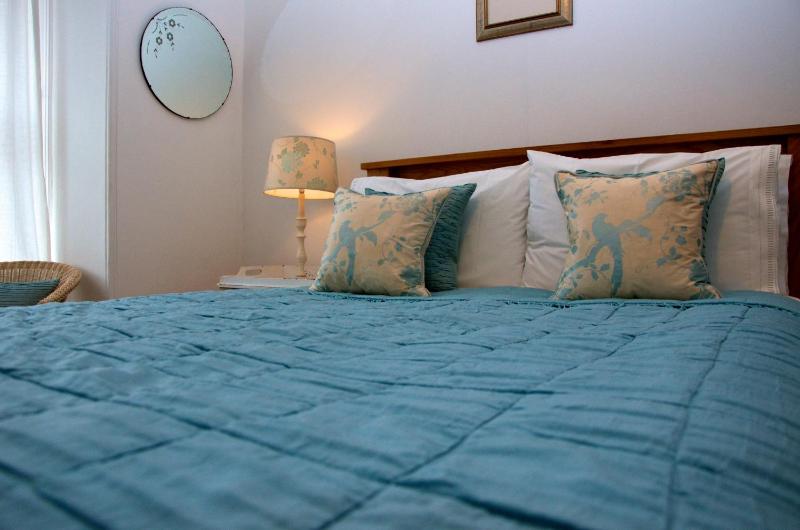 Double Room image 1