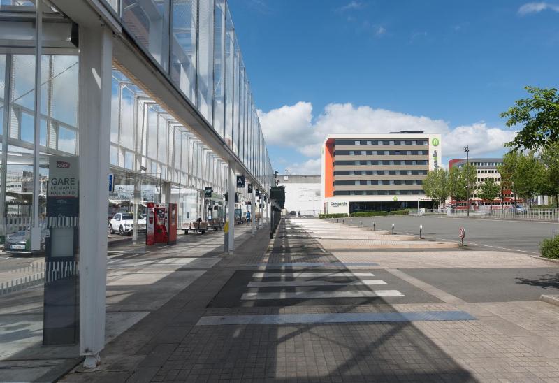 Campanile Le Mans Centre - Gare - image 11