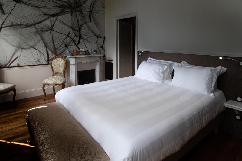 Double Room with Private External Bathroom - Pissenlit image 1