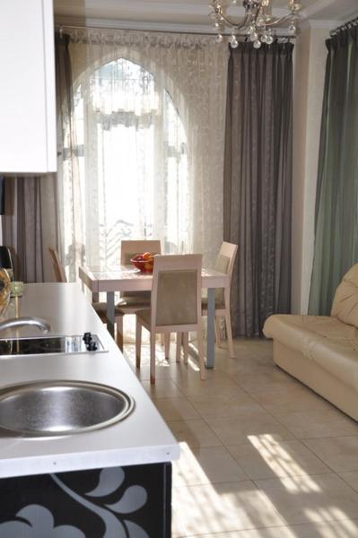 Apartment image 2