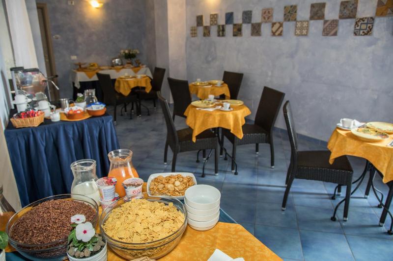 Blu Tropea Maison - image 37