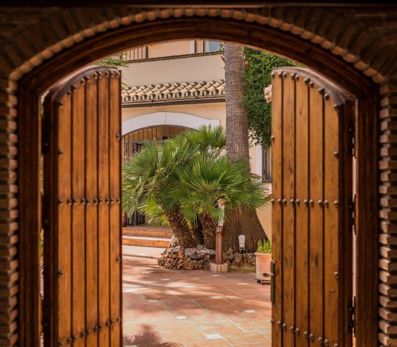 The Residence by the Beach House Marbella - image 43