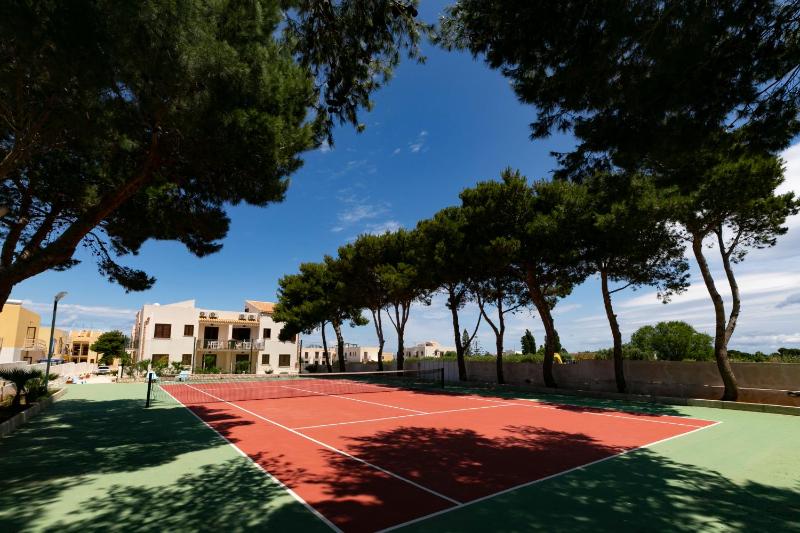 Boa Vista San Vito - Area Fitness Barbecue Area Tennis Court - image 5
