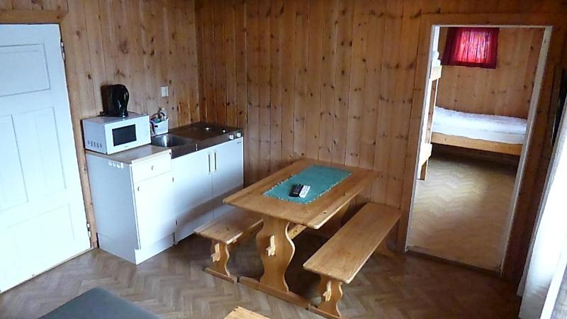One-Bedroom Apartment image 3