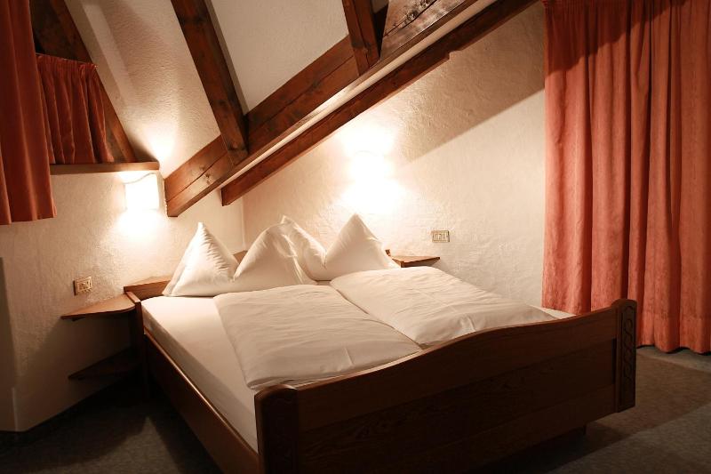 Double Room image 1