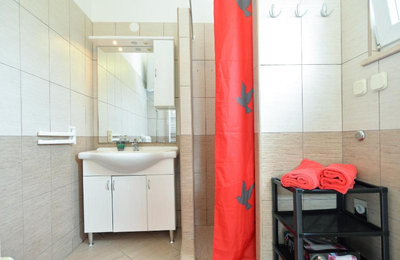 Apartment image 4