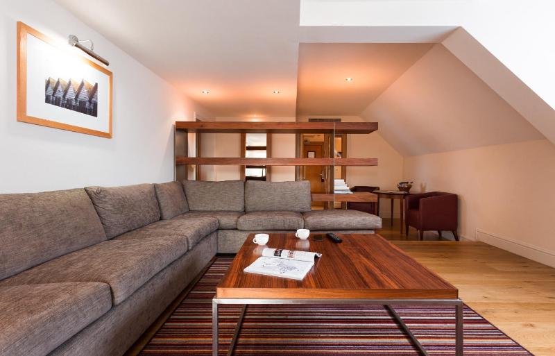 Suite image 3
