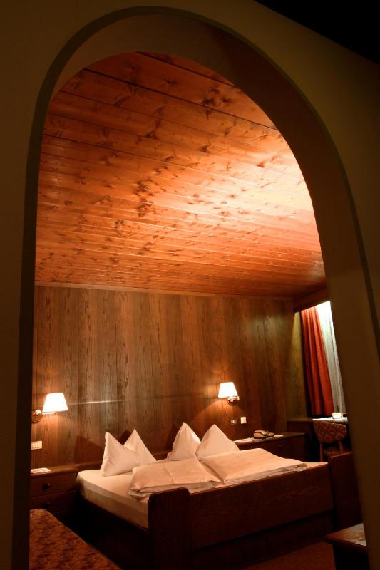 Triple Room image 2