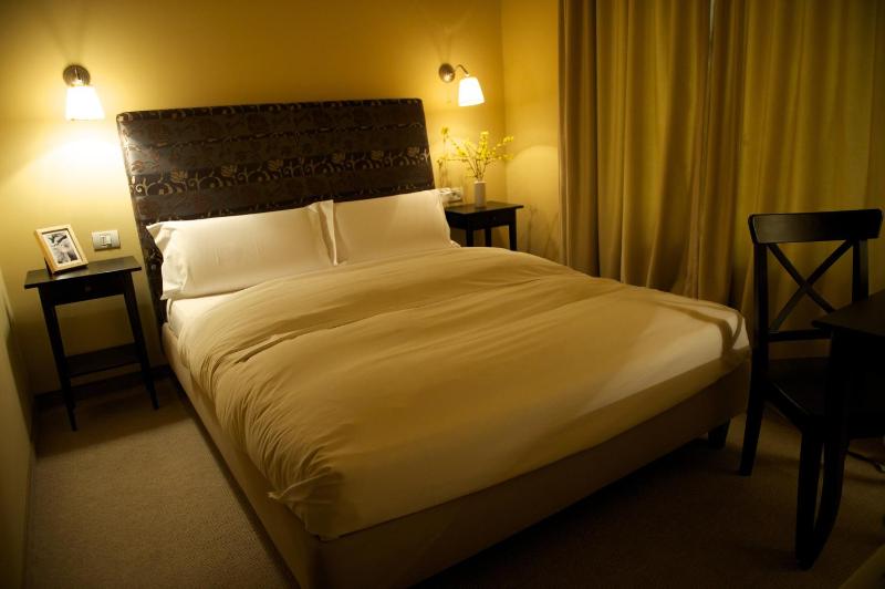 Hotel Vanilla - image 12