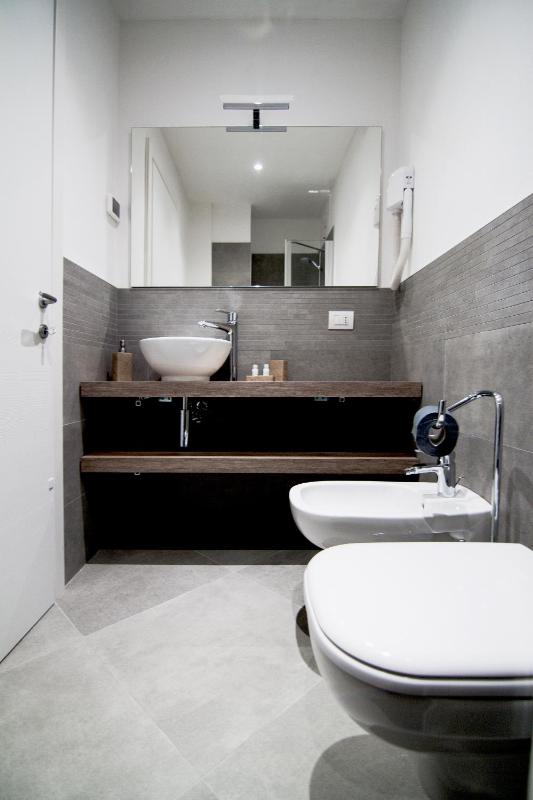 Triple Room with Terrace image 4